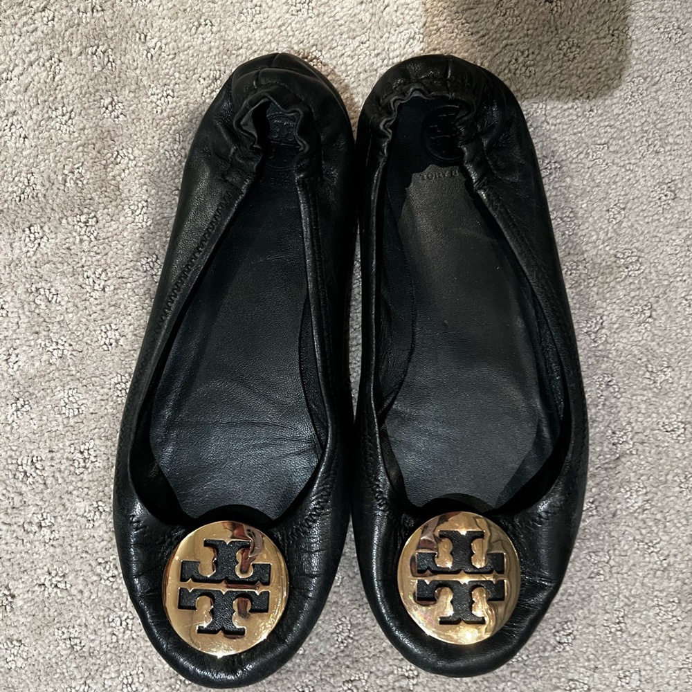Tory Burch Minnie travelled flat